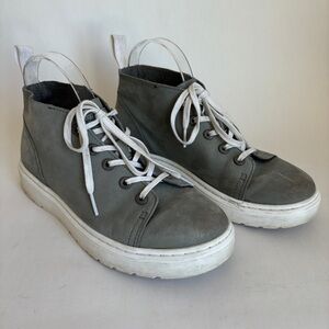 Dr Martens Women gray leather casual high top lace up chukka Baynes Shoes size 7